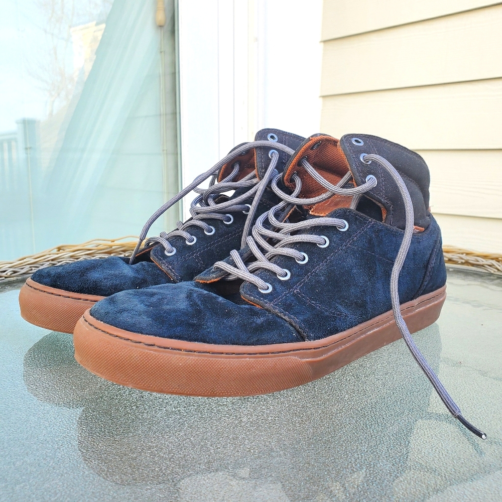Vans High Tops Black Brown